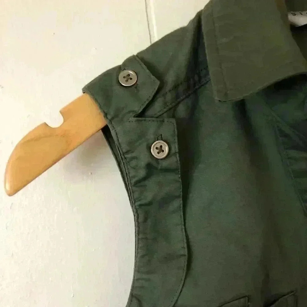 Signature by Larry Levine Woman's Khaki Green Sleeveless Button Down Shirt  PM - Picture 4 of 5